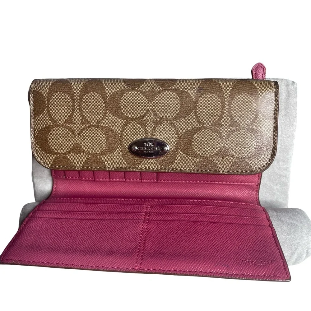 Coach Tan/ pink  Signature Clutch snap Wallet with matching detachable checkbook